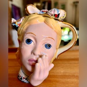 Rare Collectible
Alice in Wonderland 
Paul Cardew Designs 
“Alice Head" Teapot